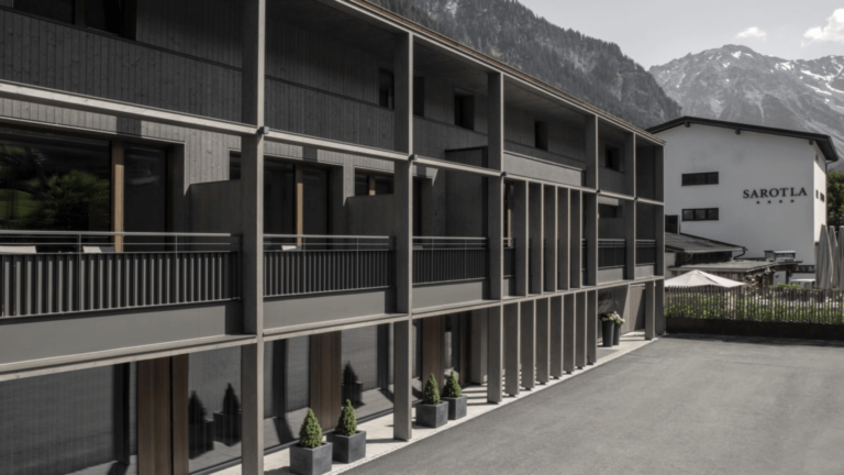 Hotel Sarotla