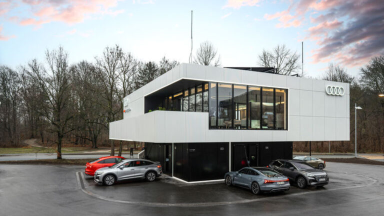 Audi charging hub