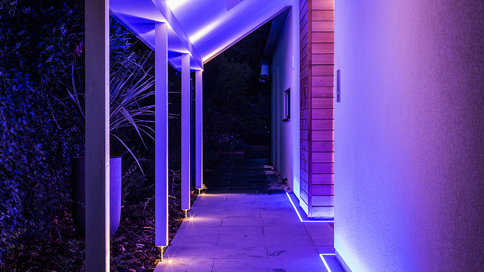 Smart Home in Wendover Loxone Referenties