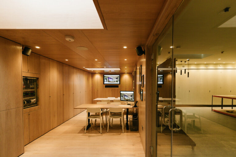 JSJ Showroom
