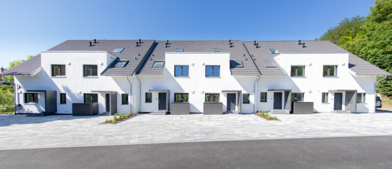 Developer project for 6 high quality terraced houses