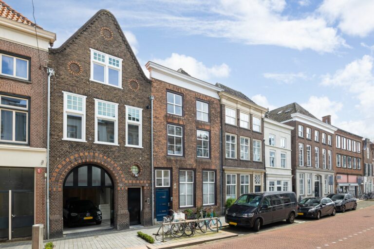 Villa in the heart city