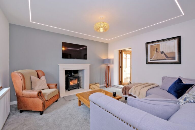 Coastal Vibe & Cosy Hideaway