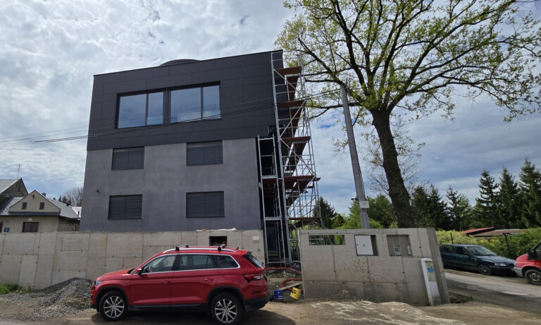 Lanškroun apartment building