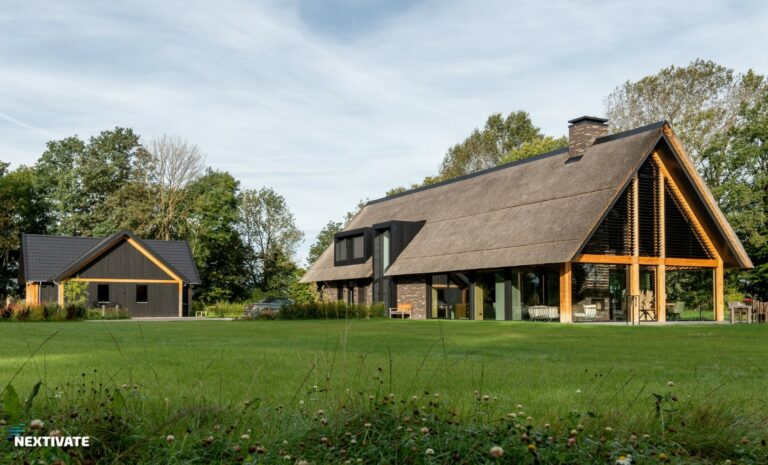 Contemporary Villa KA