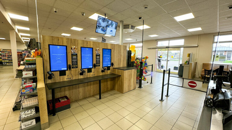 Hybrid supermarkets