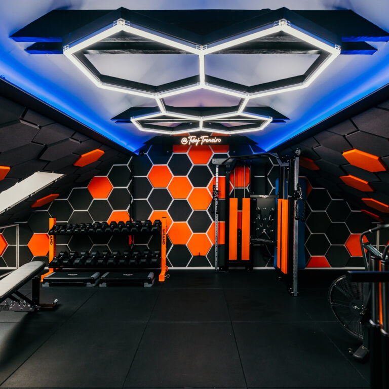 Smart fitness room