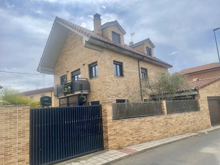 Single family Home