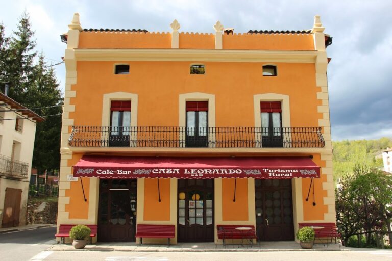 Hotel Rural Casa Leonardo