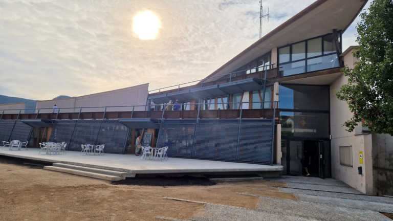 Building La Pista, Balenyà
