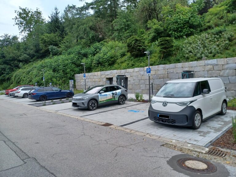 Public charging park