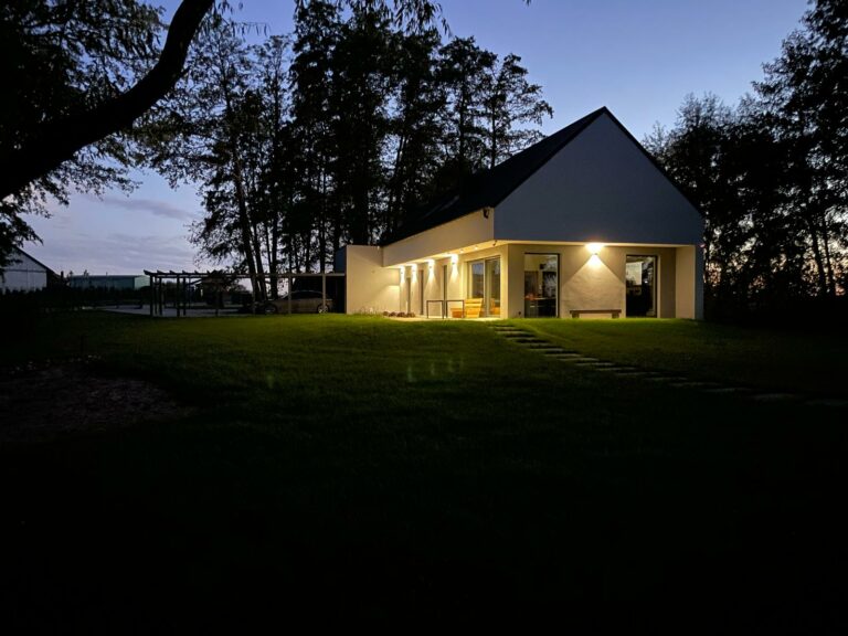 House by the lake