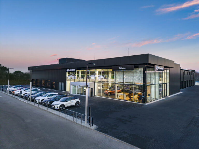 Lexus-showroom