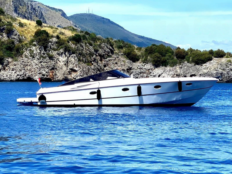 Motor Yacht