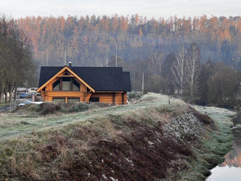 Log cabin Pilsen