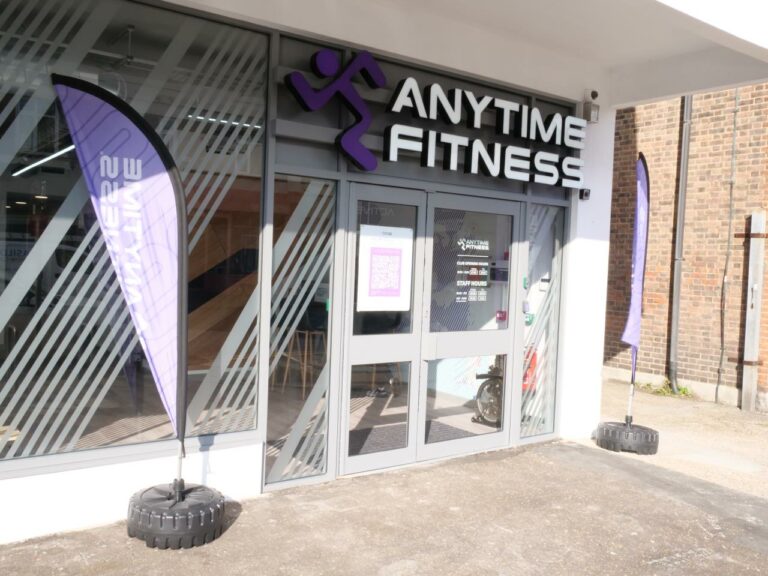 Anytime Fitness - LOS