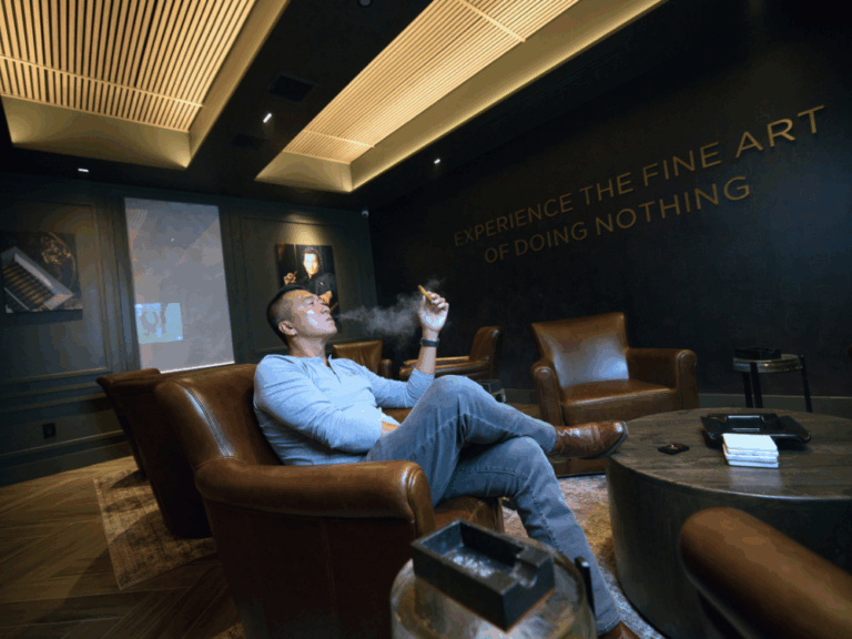 Stoa Fine Cigars & Spirits