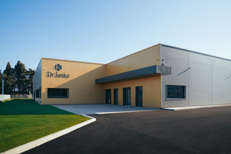 Dr. Janka's Laboratory