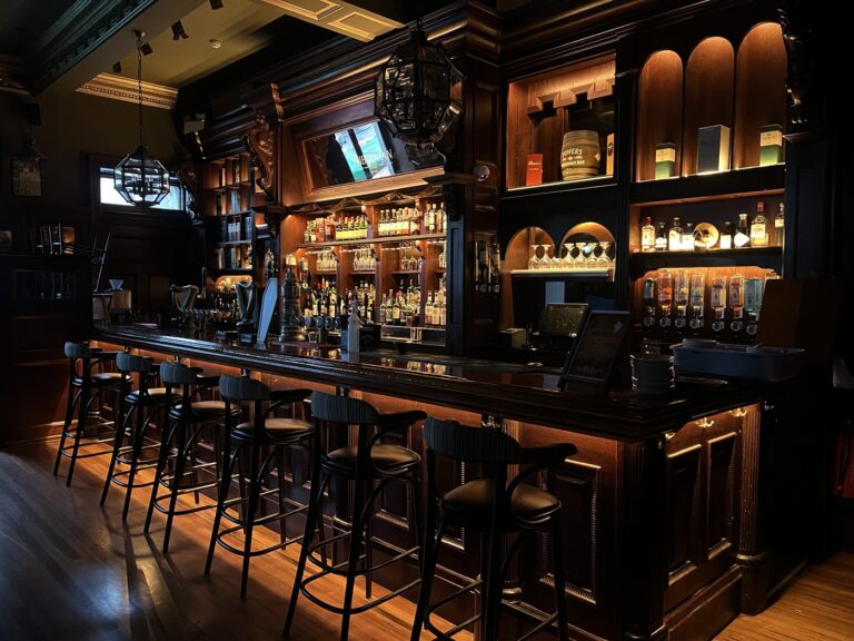 Hibernian Bar