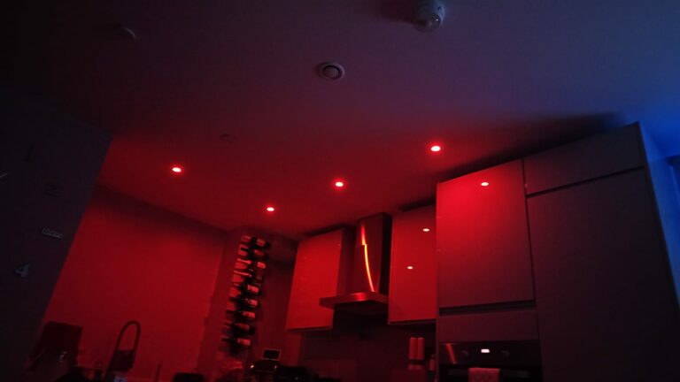 2 Bedroom Apartment - Kitchen Lighting