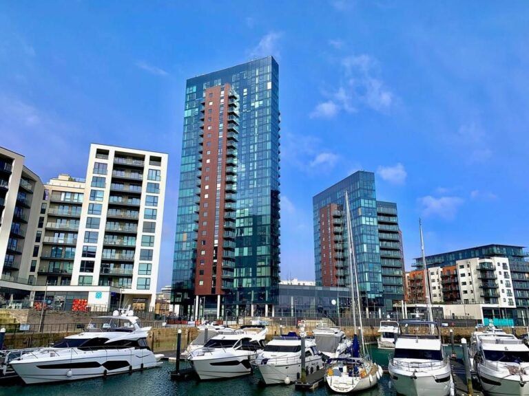 Harbour Apartment