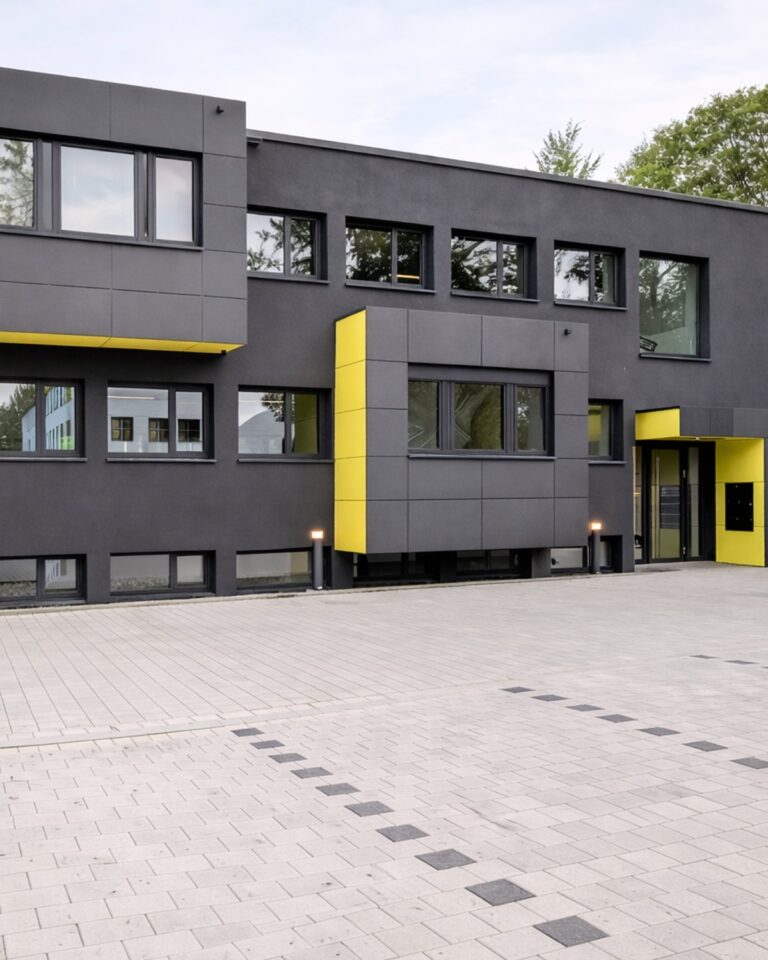 HUB79