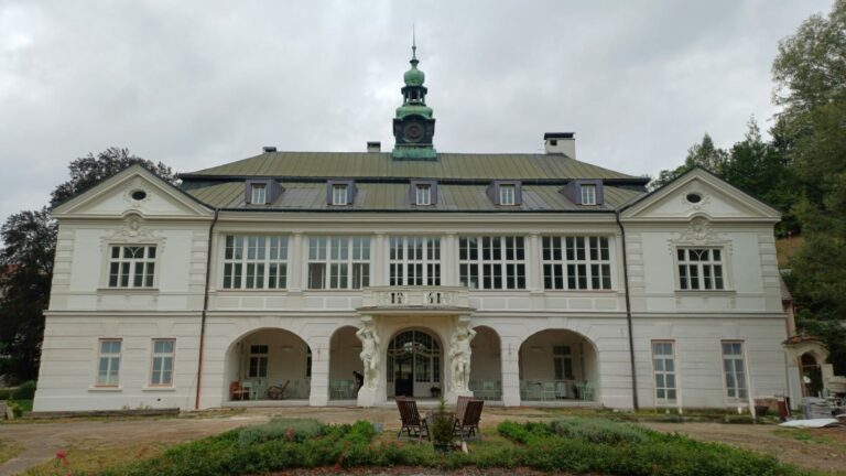 CHATEAU, Brandýs nad Orlicí