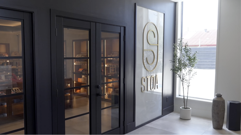 STOA Cigar Lounge
